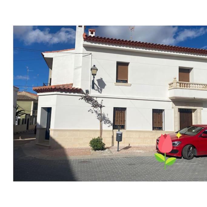 Agradable Casa Con Chimenea Interior Y Barbacoa. Villa Graja de Iniesta Luaran gambar