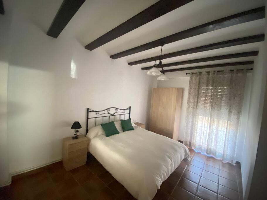 Agradable Casa Con Chimenea Interior Y Barbacoa. Villa Graja de Iniesta Luaran gambar