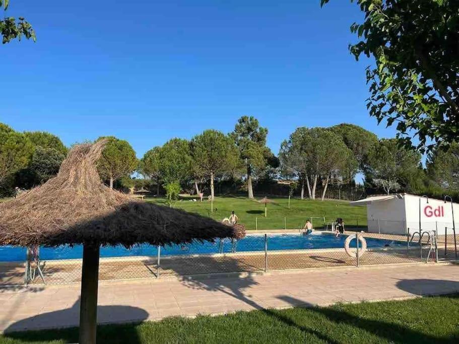 Agradable Casa Con Chimenea Interior Y Barbacoa. Villa Graja de Iniesta Luaran gambar