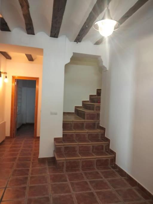 Agradable Casa Con Chimenea Interior Y Barbacoa. Villa Graja de Iniesta Luaran gambar