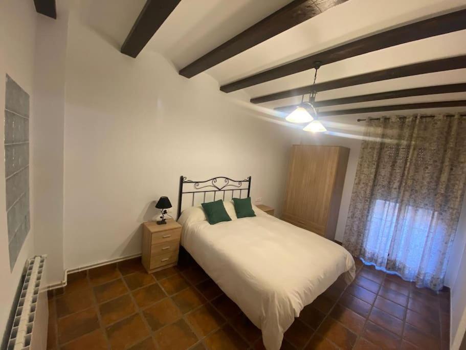 Agradable Casa Con Chimenea Interior Y Barbacoa. Villa Graja de Iniesta Luaran gambar