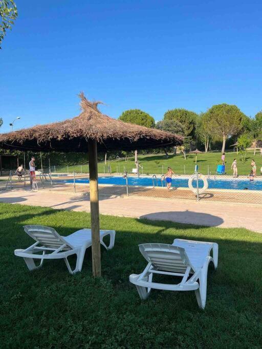 Agradable Casa Con Chimenea Interior Y Barbacoa. Villa Graja de Iniesta Luaran gambar